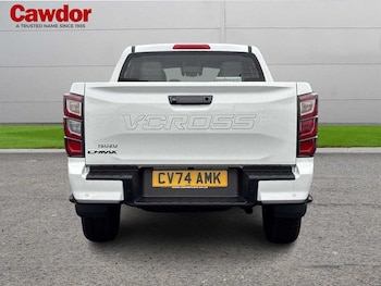Used Isuzu D-Max 2024 for sale - 75410102: Photo