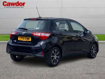Used Toyota Yaris 2019 for sale - 73853189: Photo
