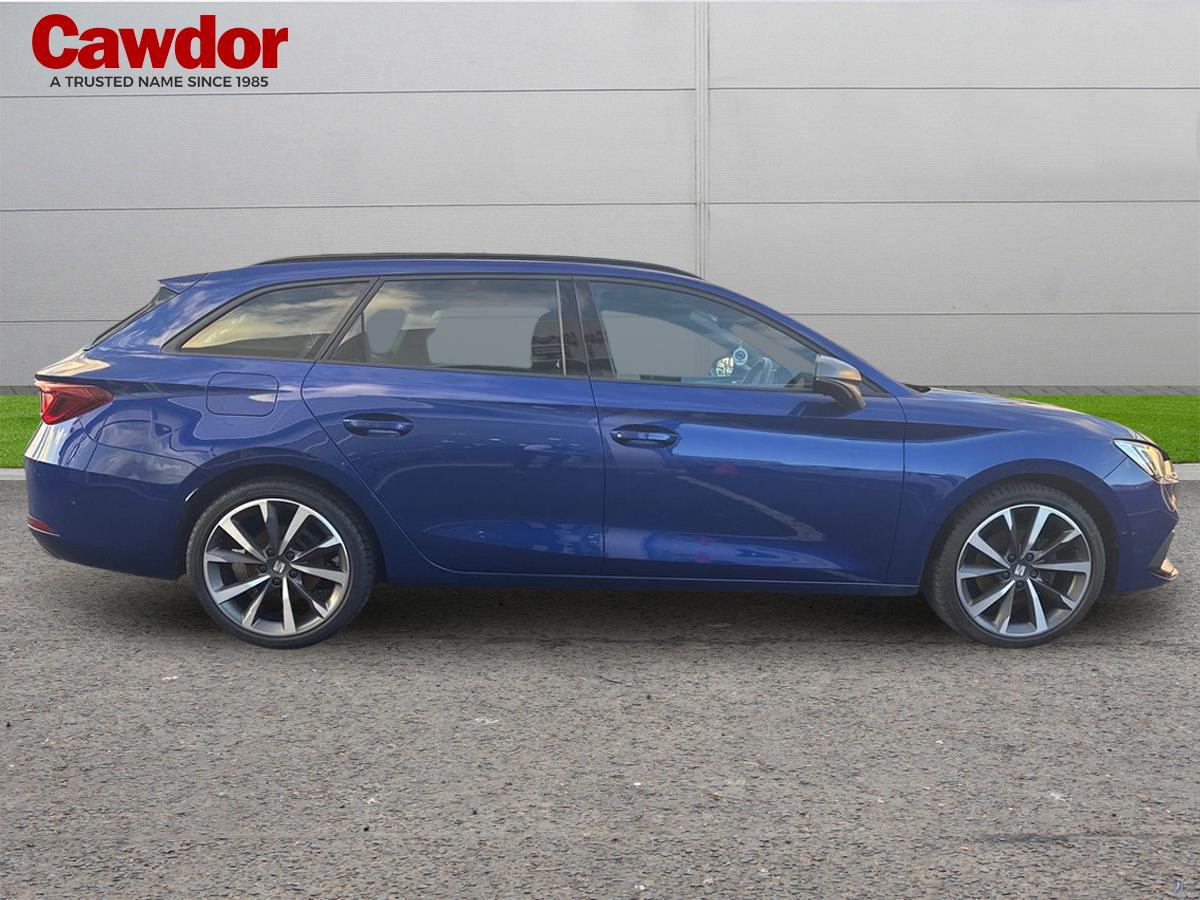 Used SEAT Leon 2021 for sale - 76870679: Photo 2