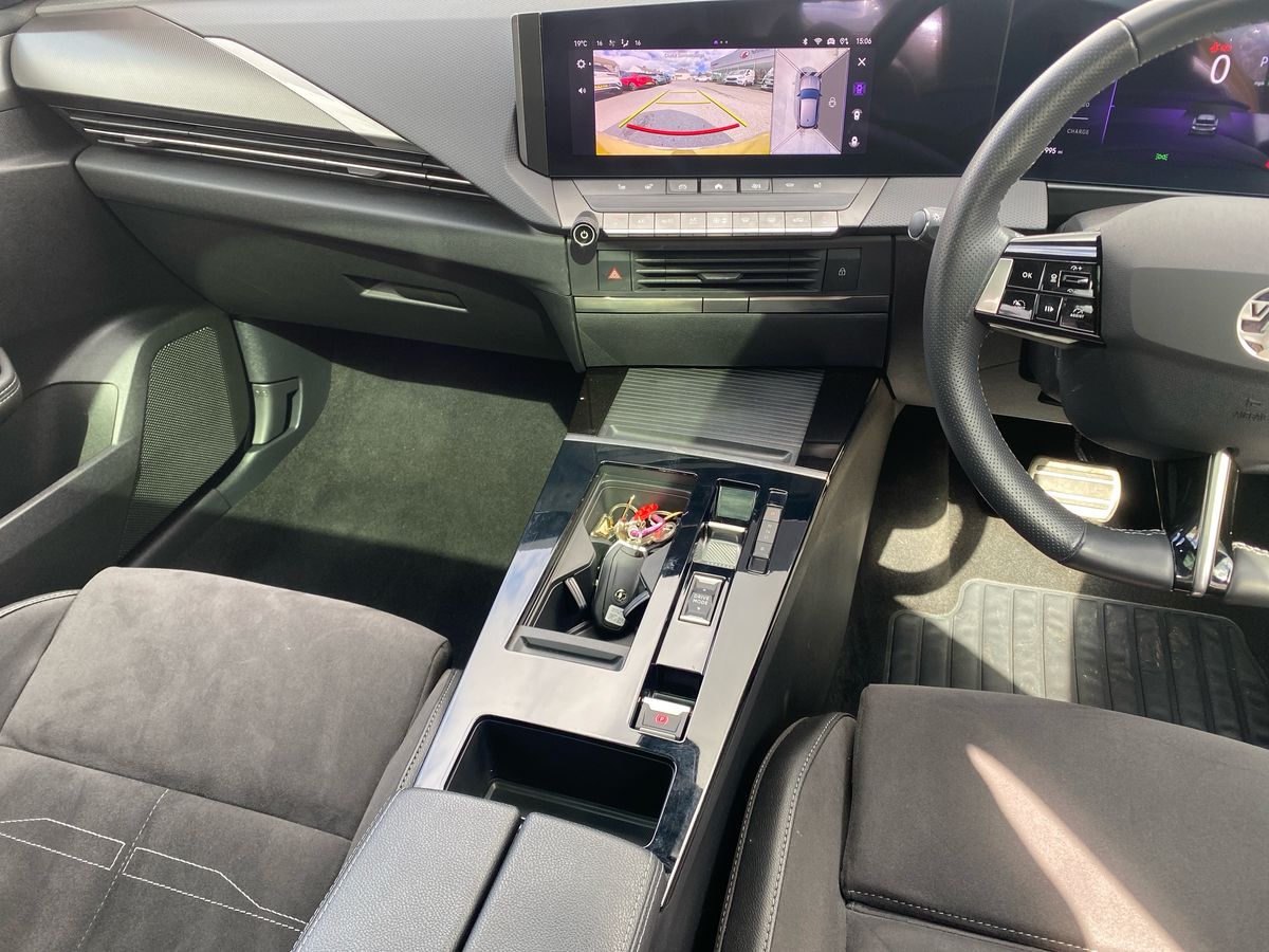 Used Vauxhall Astra 2024 for sale - 76868818: Photo 14