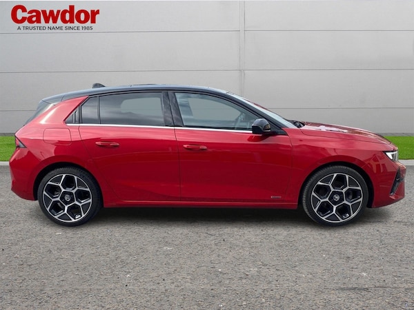Used Vauxhall Astra 2023 for sale - 75410218: Photo 2