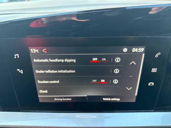 Used Vauxhall Mokka 2021 for sale - 76311927: Photo 17