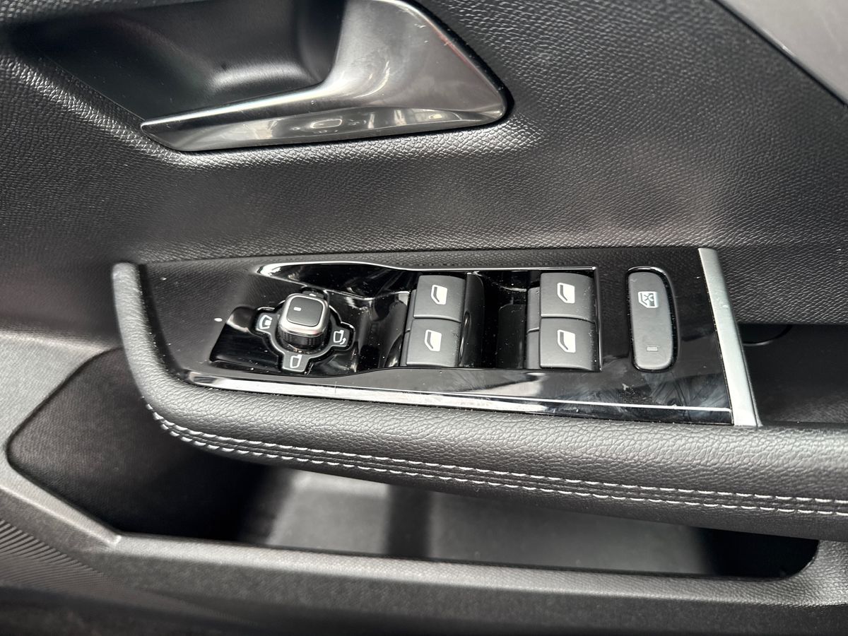 Used Vauxhall Astra 2025 for sale - 76338977: Photo 16