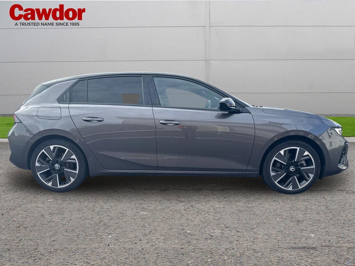Used Vauxhall Astra 2025 for sale - 76338977: Photo 2