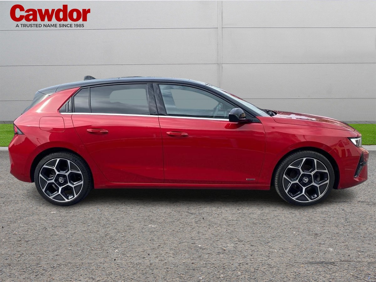 Used Vauxhall Astra 2023 for sale - 76869381: Photo 2