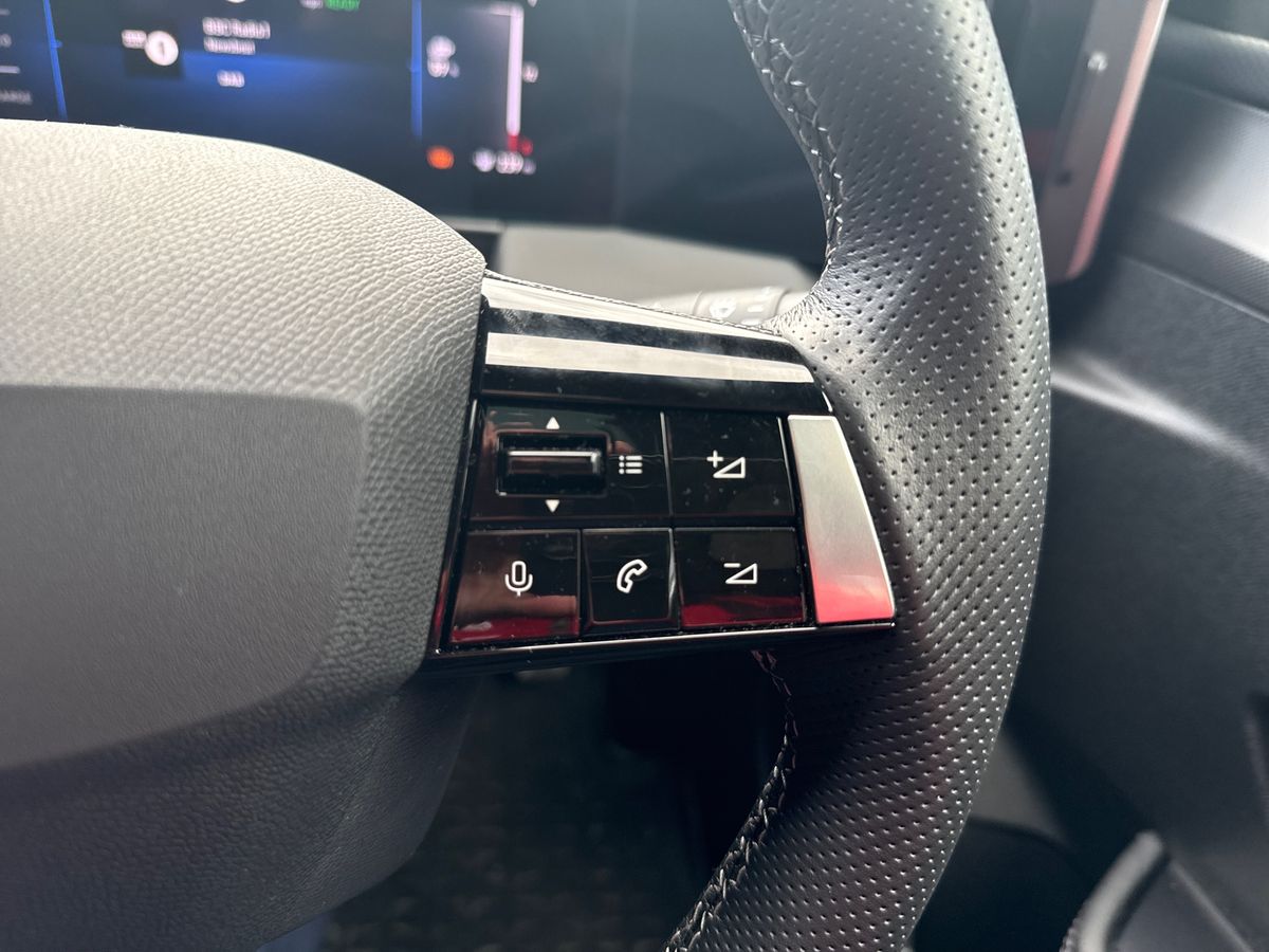 Used Vauxhall Astra 2025 for sale - 76868851: Photo 22
