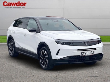 Vauxhall Grandland feature image