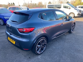 Used Renault Clio 2018 for sale - 77555149: Photo