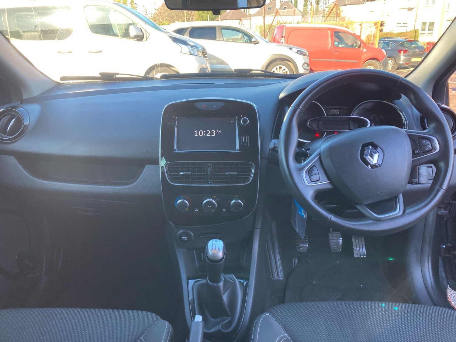 Used Renault Clio 2018 for sale - 77555149: Photo 7