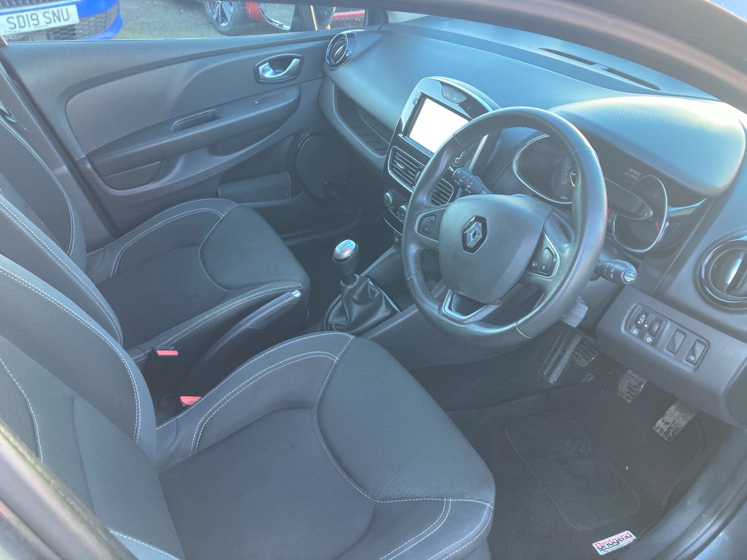 Used Renault Clio 2018 for sale - 77555149: Photo 8