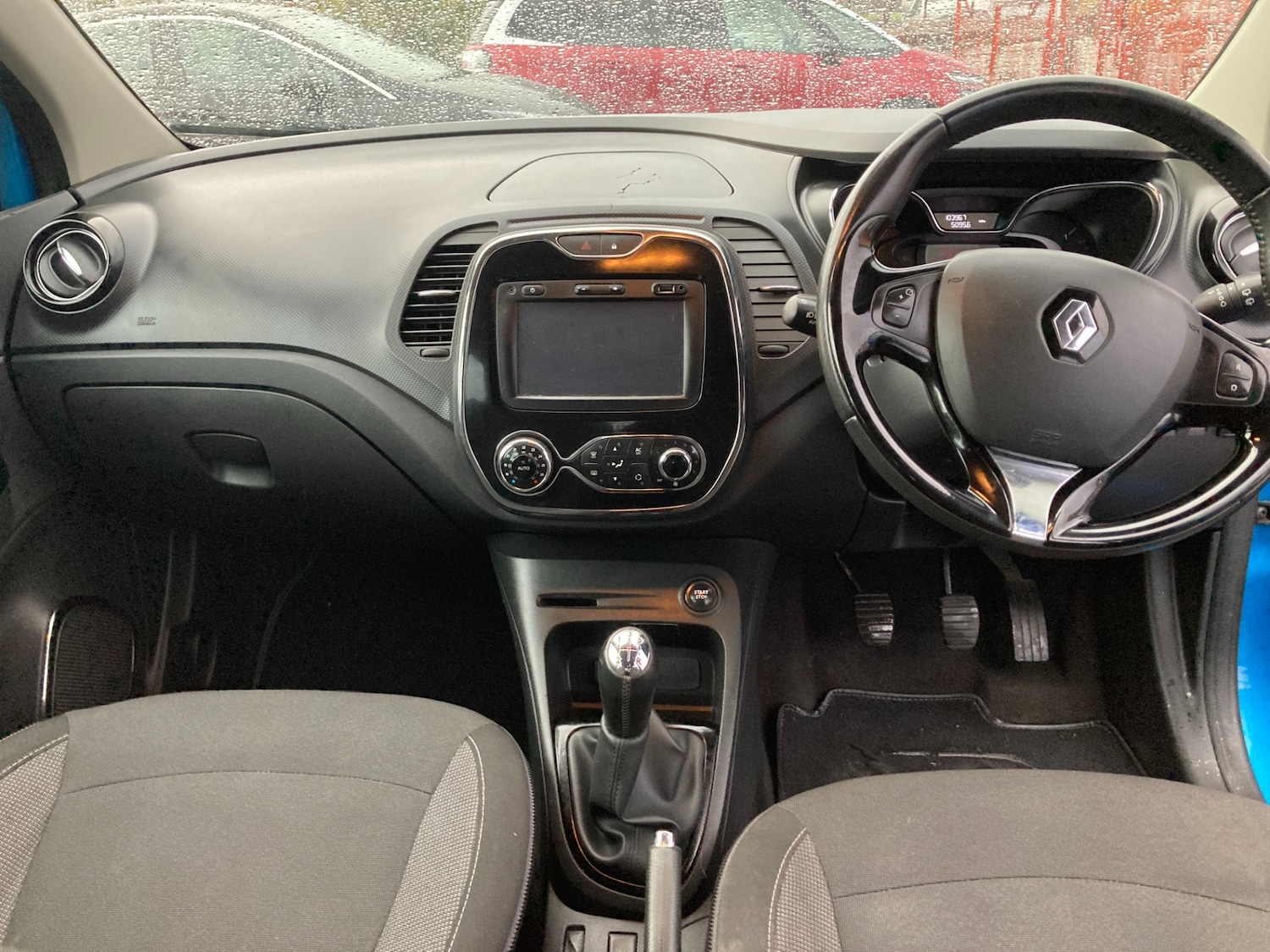 Used Renault Captur 2014 for sale - 76436256: Photo 7