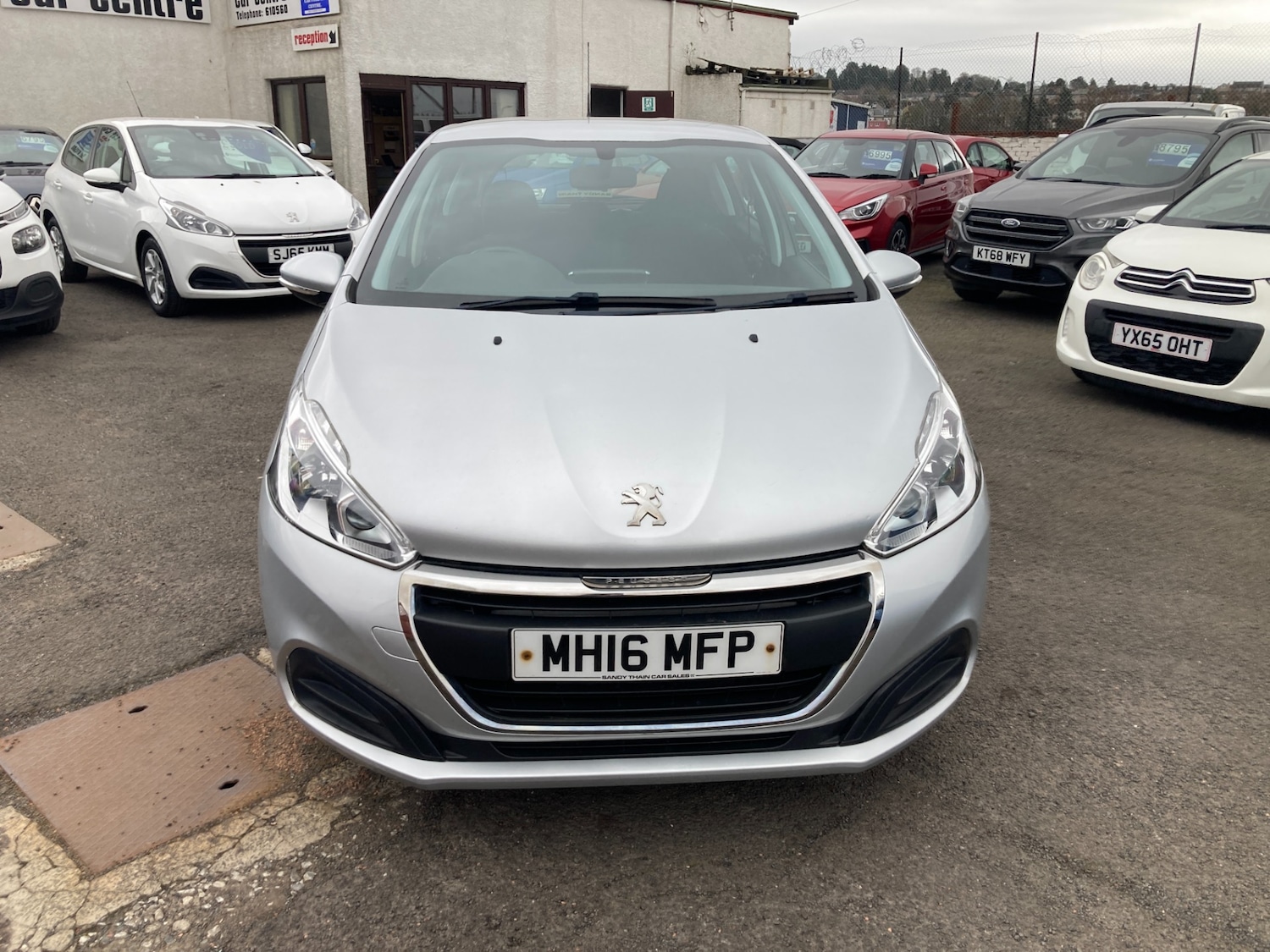 Used Peugeot 208 2016 for sale - 77988811: Photo 2