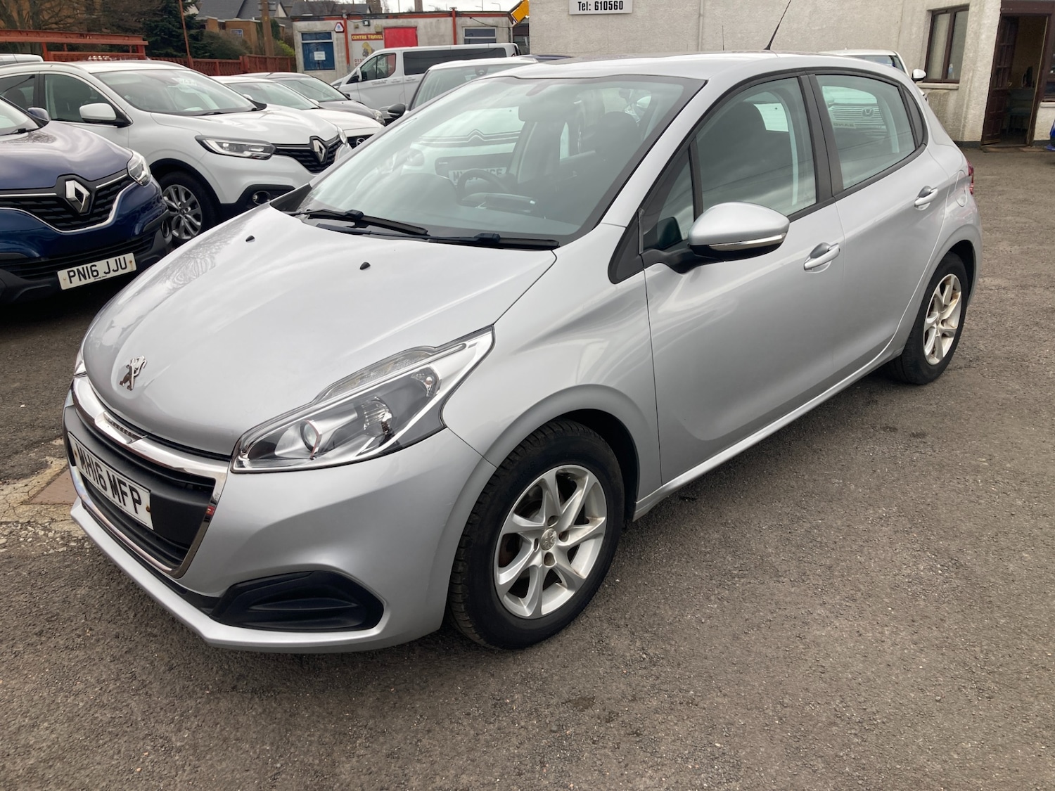 Used Peugeot 208 2016 for sale - 77988811: Photo 3