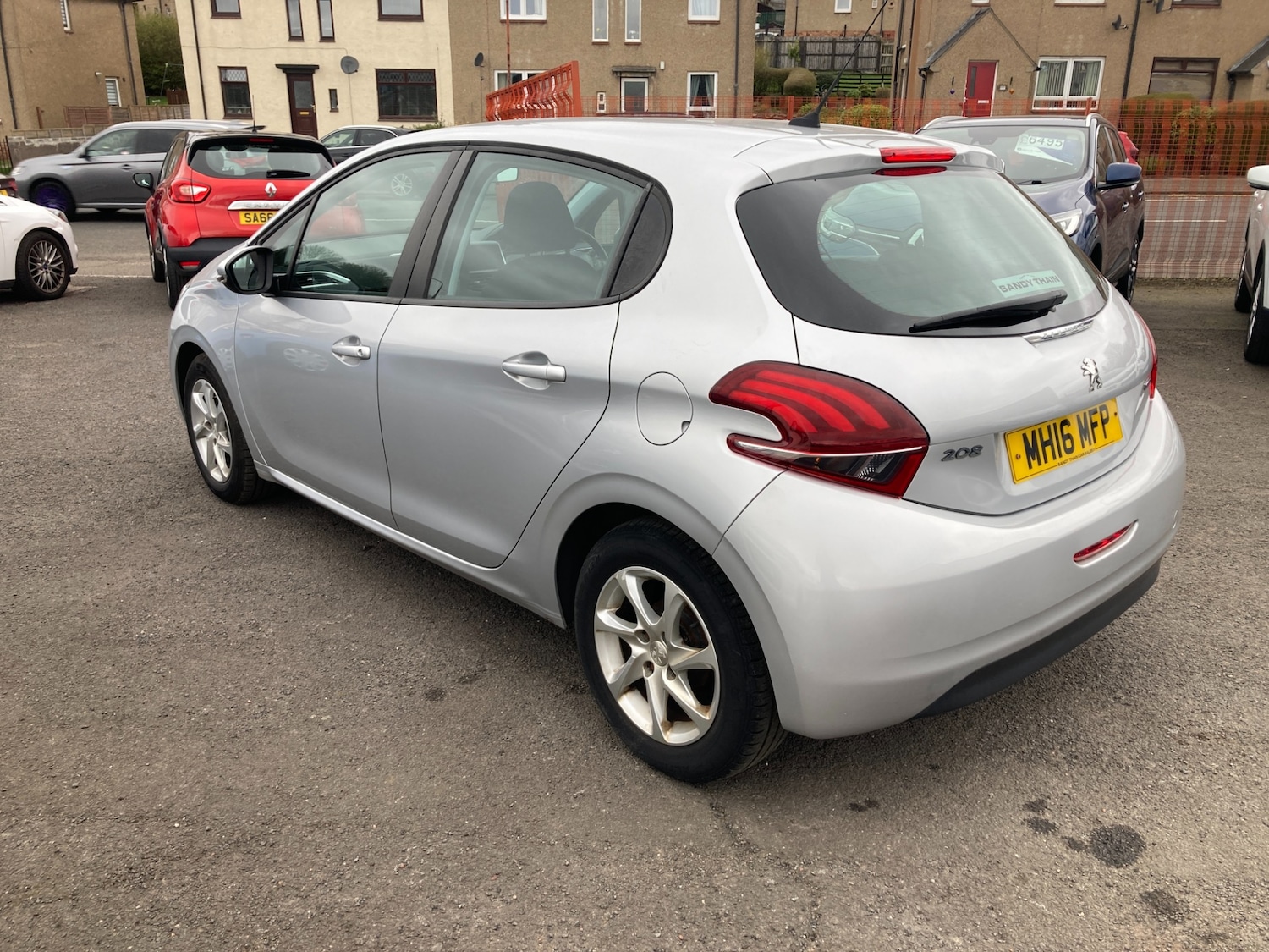 Used Peugeot 208 2016 for sale - 77988811: Photo 6