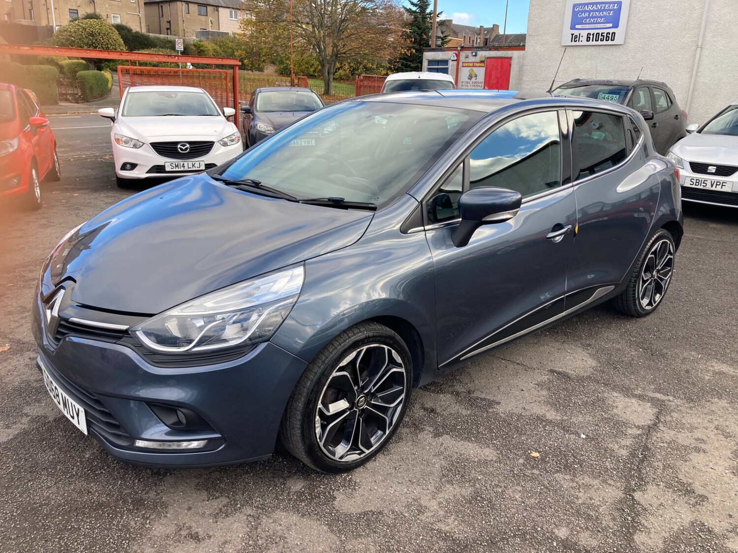 Used Renault Clio 2018 for sale - 76342058: Photo 3