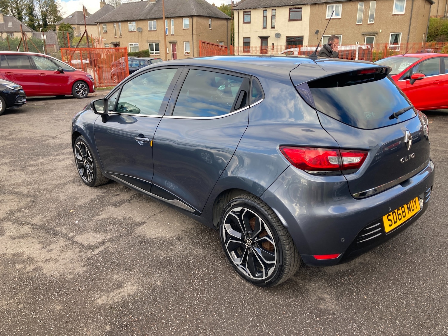 Used Renault Clio 2018 for sale - 76342058: Photo 6