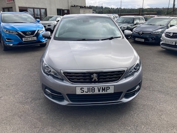 Used Peugeot 308 2018 for sale - 79583215: Photo