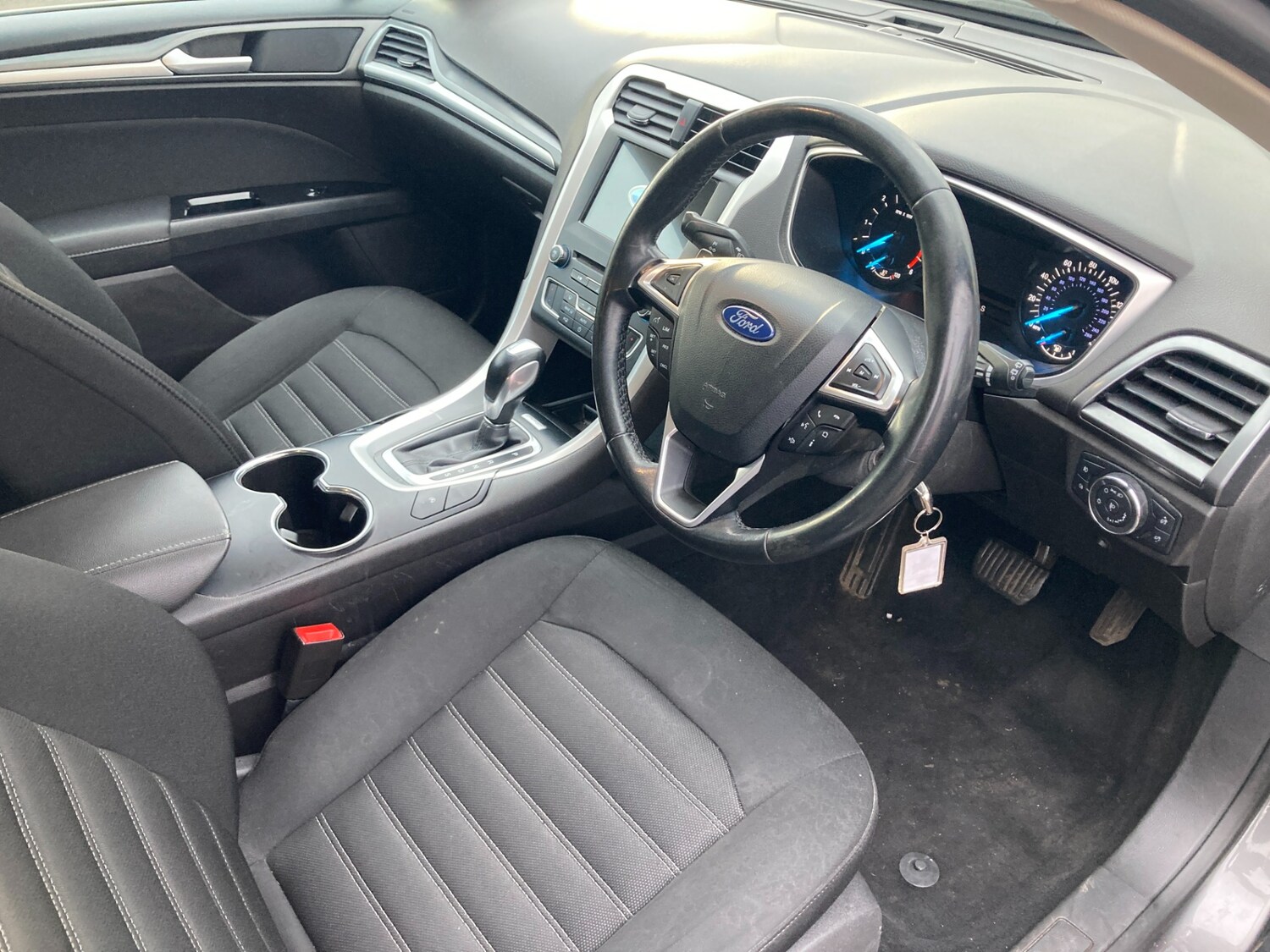 Used Ford Mondeo 2017 for sale - 78013033: Photo 8