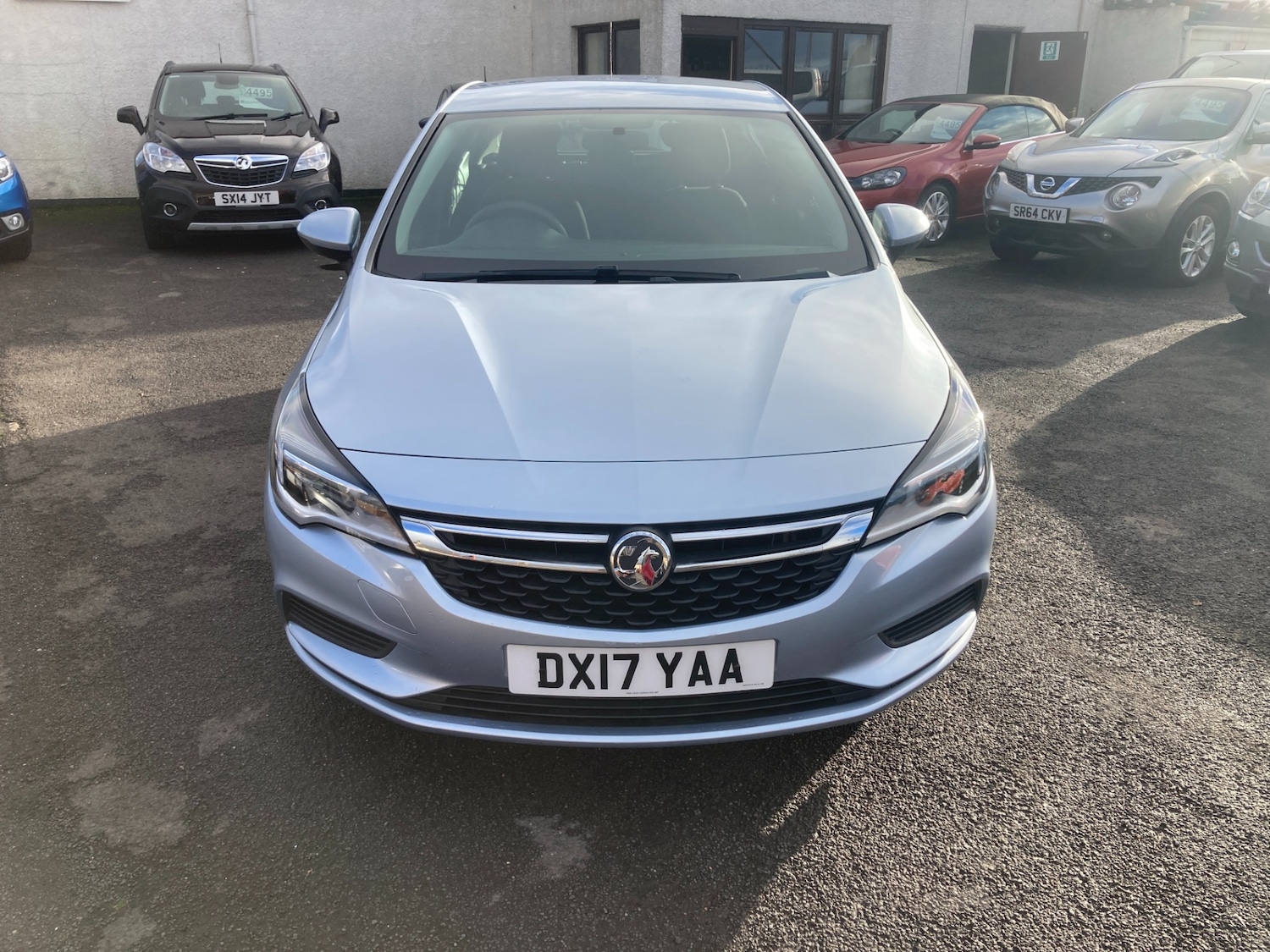 Used Vauxhall Astra 2017 for sale - 76554768: Photo 2