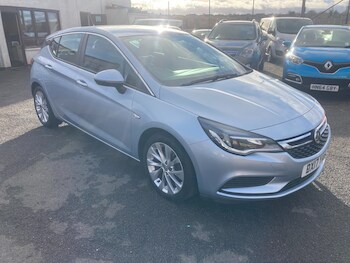 Used Vauxhall Astra 2017 for sale - 76554768: Photo