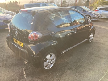 Used Toyota AYGO 2010 for sale - 77718946: Photo