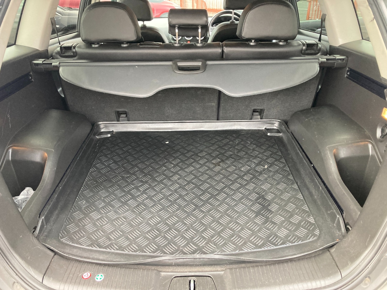 Used Vauxhall Antara 2012 for sale - 76444657: Photo 10