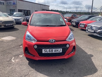 Used Hyundai i10 2018 for sale - 79099115: Photo