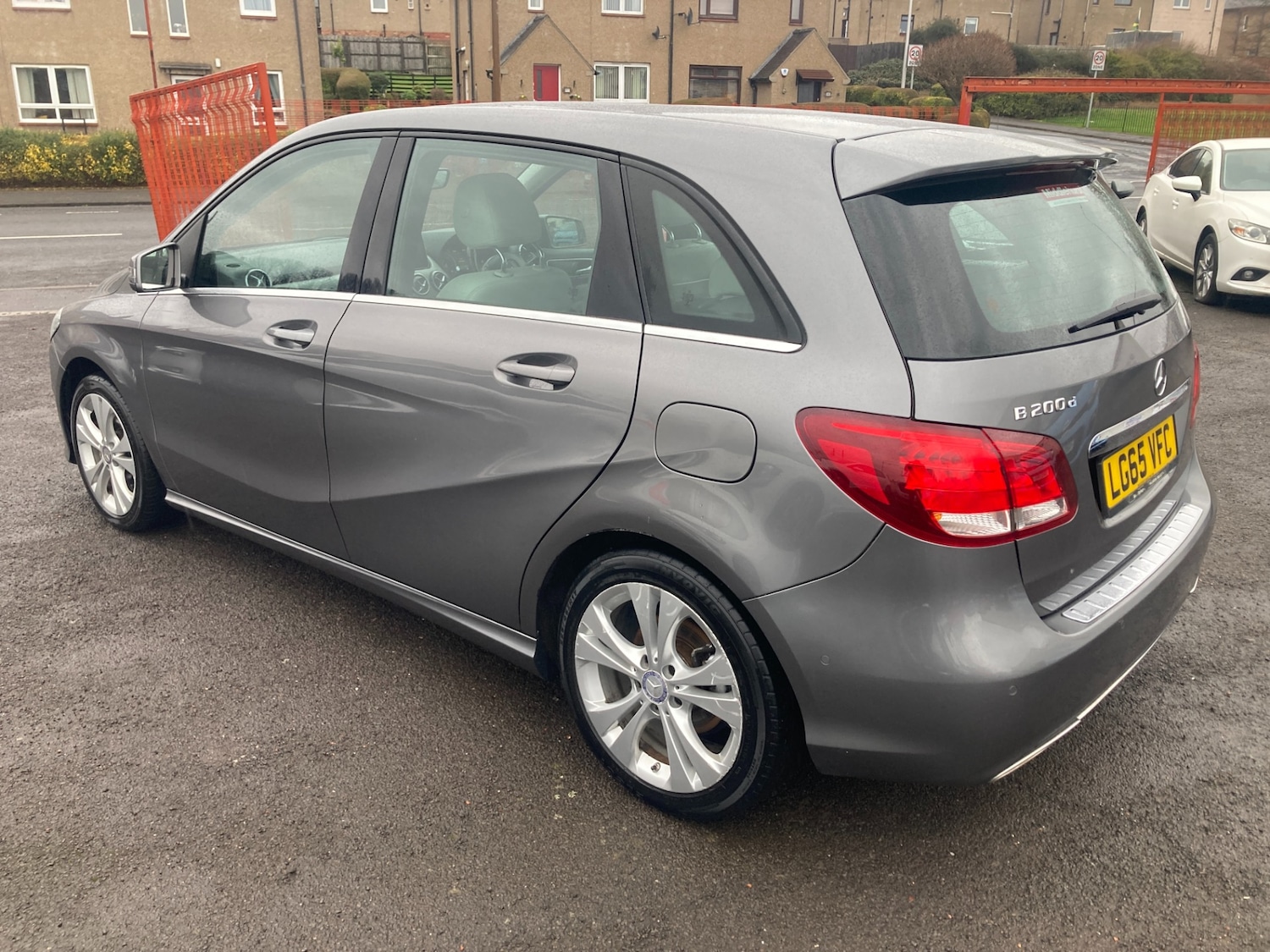 Used Mercedes-Benz B Class 2015 for sale - 77662581: Photo 6