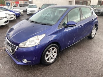 Used Peugeot 208 2013 for sale - 79684856: Photo