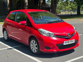 Used Toyota Yaris 2011 for sale - 78722910: Photo