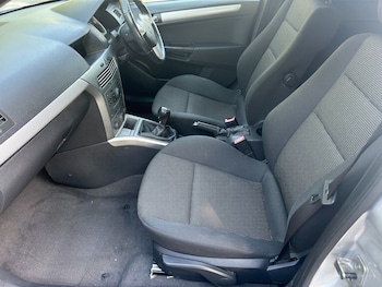 Used Vauxhall Astra Van 2013 for sale - 75569411: Photo