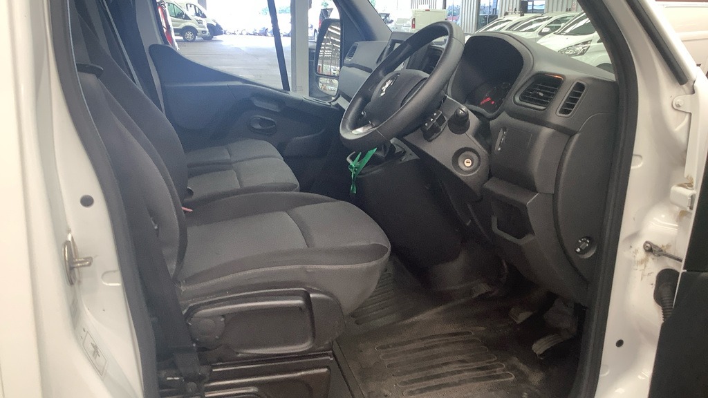 Used Renault Master 2020 for sale - 75944897: Photo 2