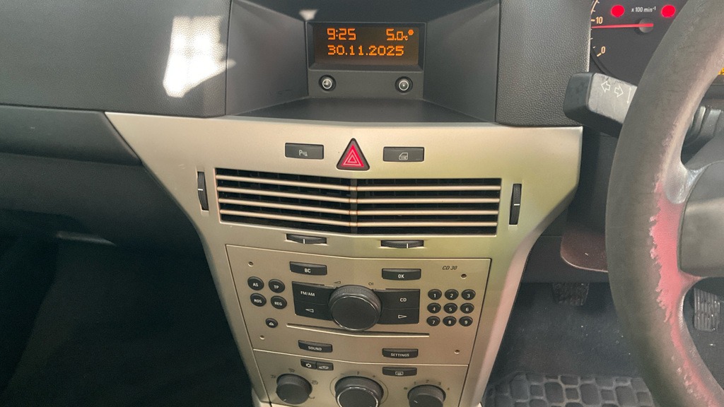 Used Vauxhall Astra Van 2008 for sale - 76879303: Photo 8