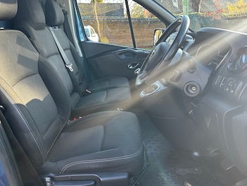 Used Nissan NV300 2021 for sale - 76271664: Photo