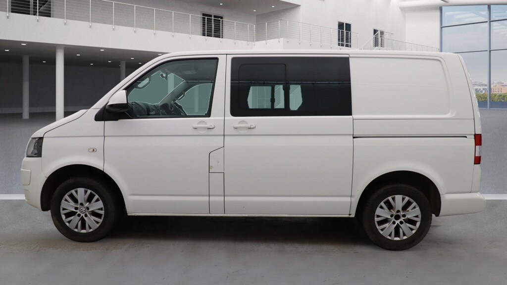Used Volkswagen Transporter 2015 for sale - 76344205: Photo 10