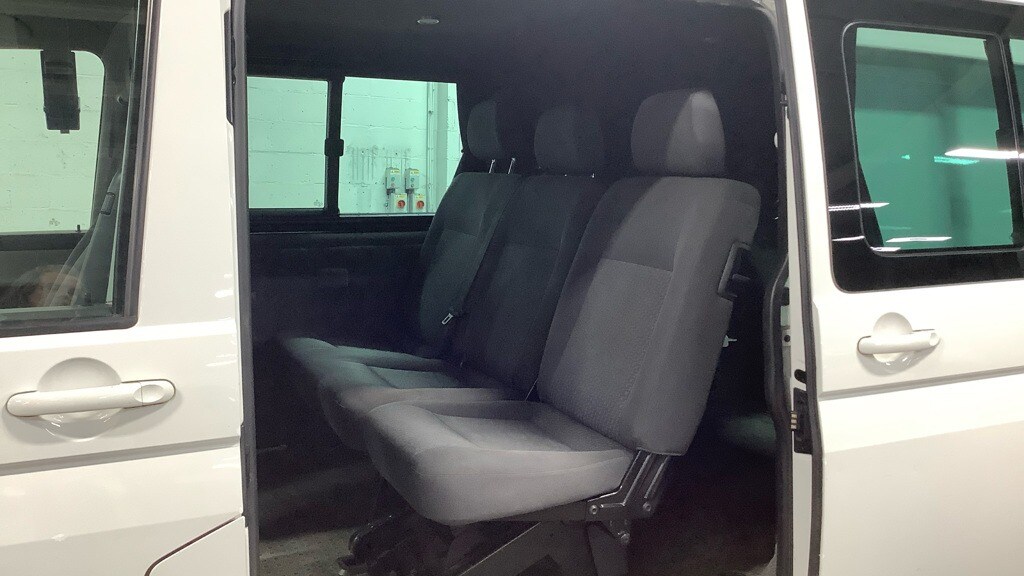 Used Volkswagen Transporter 2015 for sale - 76344205: Photo 9