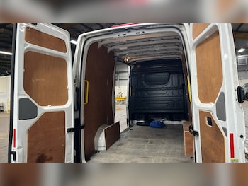 Used Volkswagen Crafter 2020 for sale - 77830584: Photo