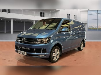 Used Volkswagen Transporter 2016 for sale - 79082998: Photo