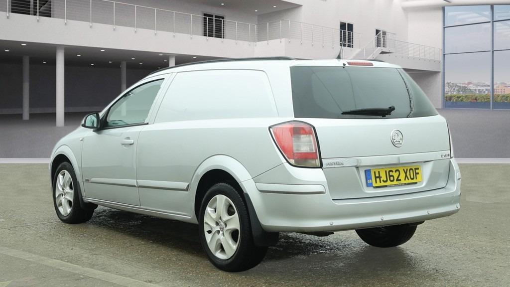 Used Vauxhall Astra Van 2012 for sale - 77830663: Photo 4