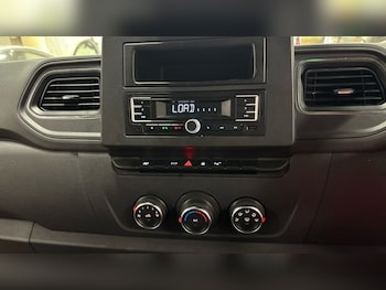 Used Renault Master 2021 for sale - 77183289: Photo