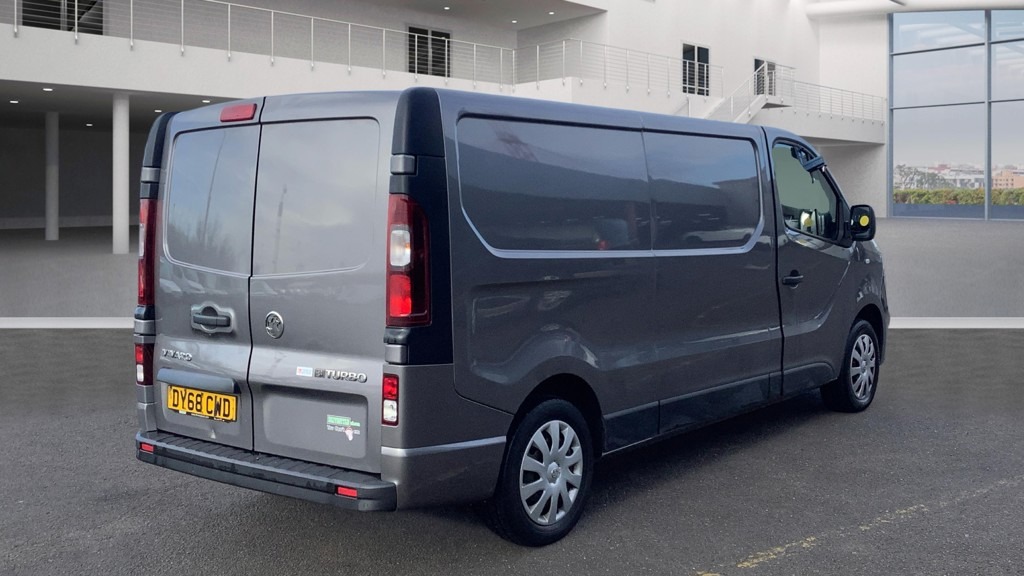 Used Vauxhall Vivaro 2018 for sale - 78198186: Photo 3