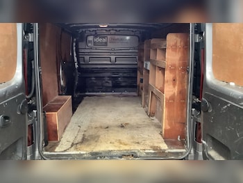 Used Vauxhall Vivaro 2018 for sale - 78198186: Photo