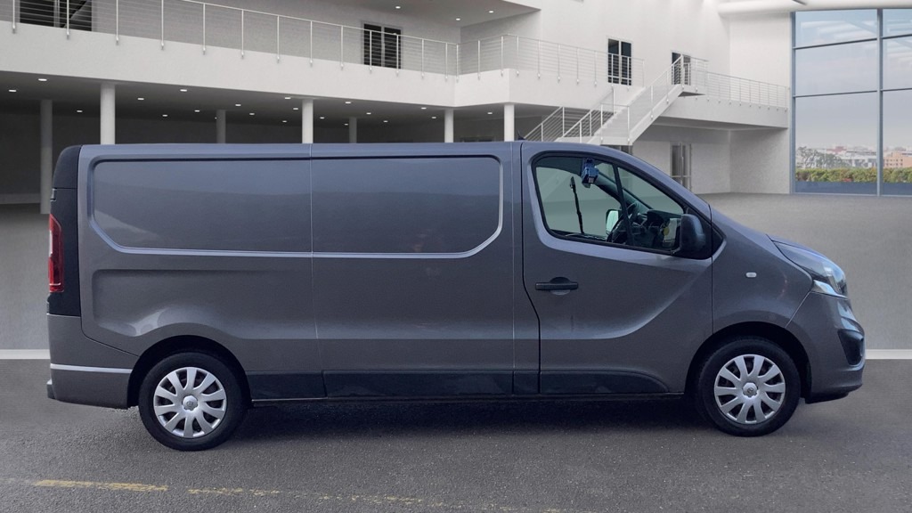 Used Vauxhall Vivaro 2018 for sale - 78198186: Photo 5