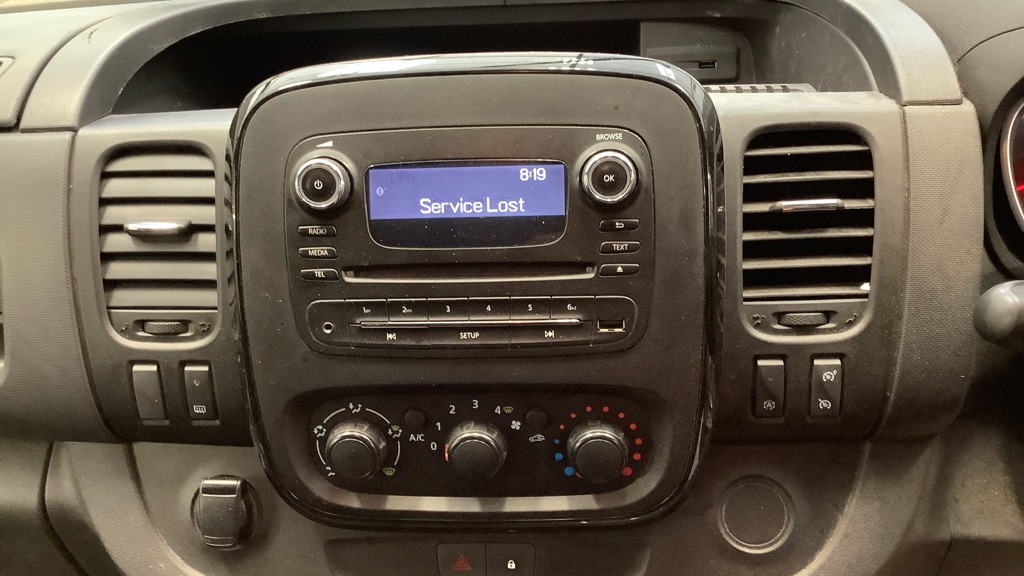 Used Vauxhall Vivaro 2018 for sale - 78198186: Photo 7