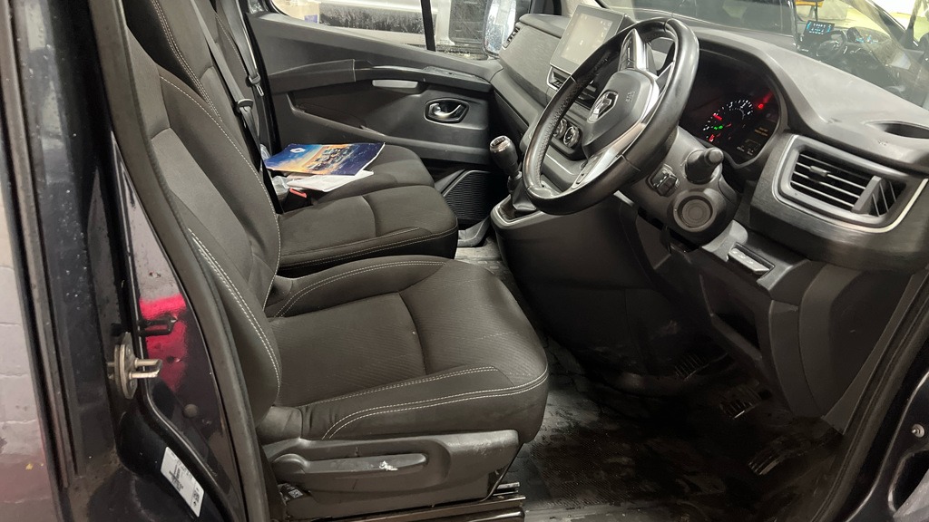 Used Renault Trafic 2022 for sale - 76906010: Photo 2