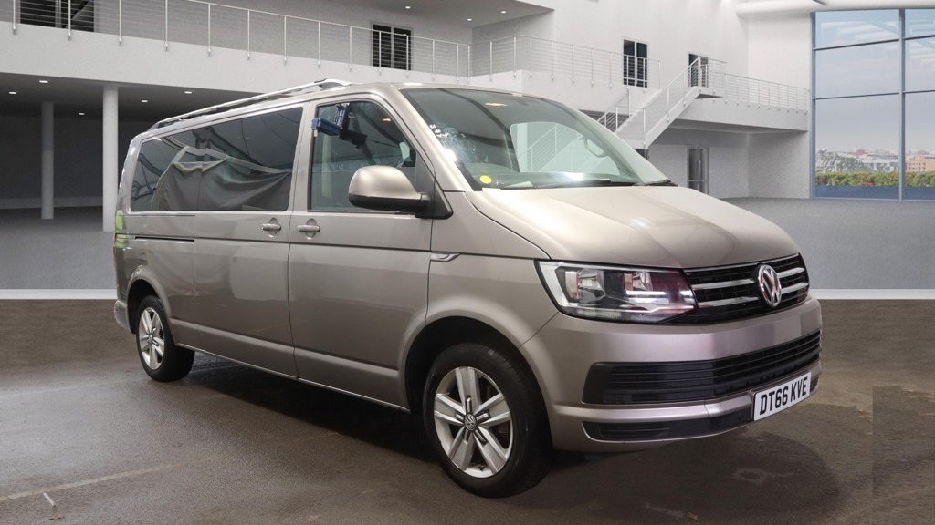 Used Volkswagen Transporter Shuttle 2017 for sale - 76449862: Photo 3