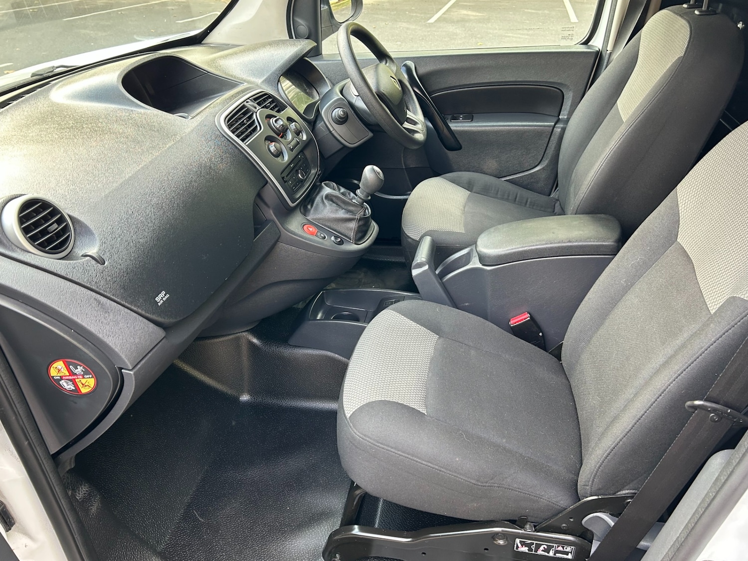 Used Renault Kangoo 2019 for sale - 77298650: Photo 4
