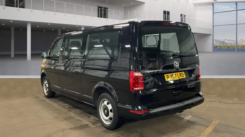 Used Volkswagen Transporter Shuttle 2017 for sale - 77310864: Photo 5