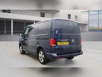 Used Volkswagen Transporter 2020 for sale - 77183303: Photo