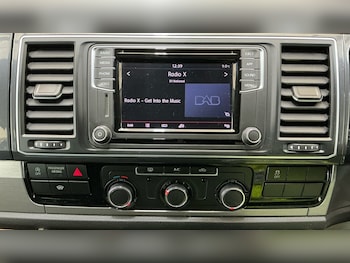 Used Volkswagen Transporter 2019 for sale - 77603489: Photo